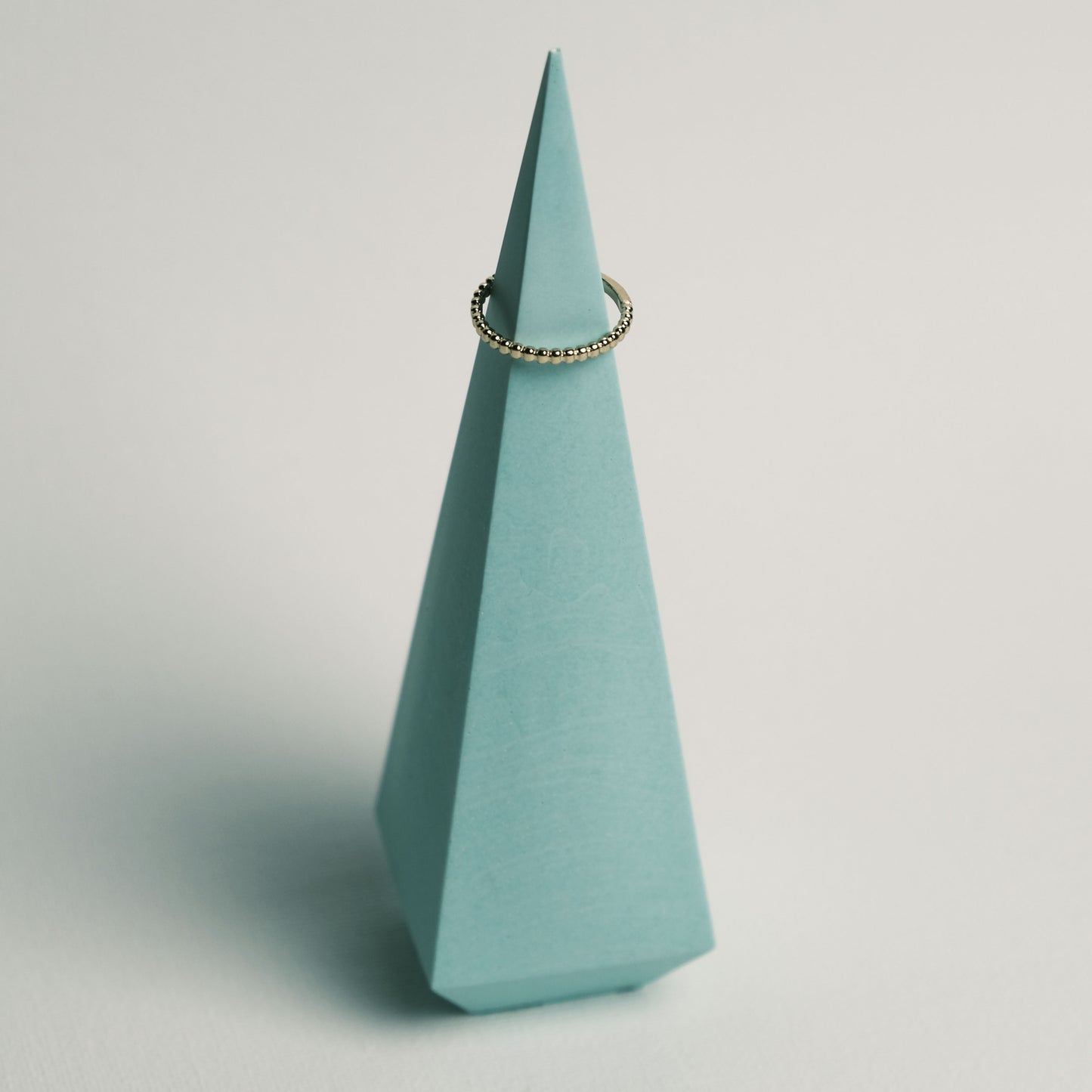 Jesmonite Pyramid Ring Holders