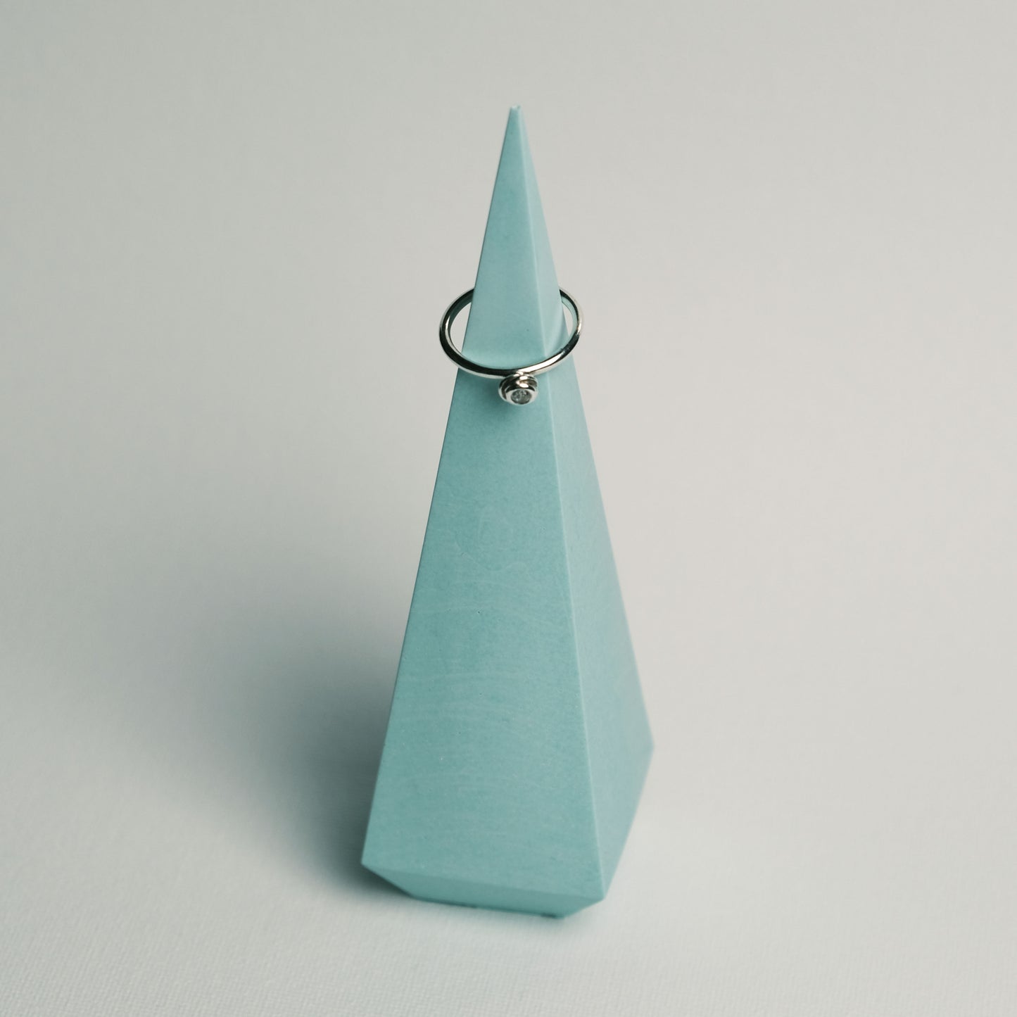 Jesmonite Pyramid Ring Holders